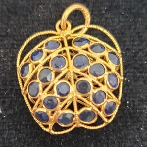 18k Sapphire & Gold Charm Pendant